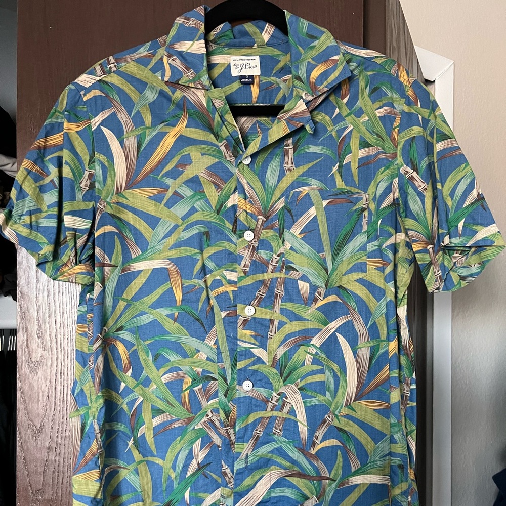 J. Crew Men’s Camp Collar Patterned Bamboo Shirt, Small
